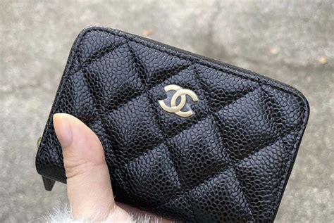 classic flap card holder chanel|Chanel card holder zip wallet.